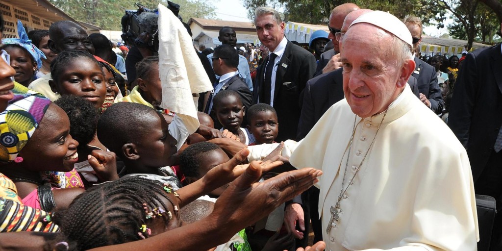 Papa: arrivato a Campo Profughi St. Sauveur a Bangui